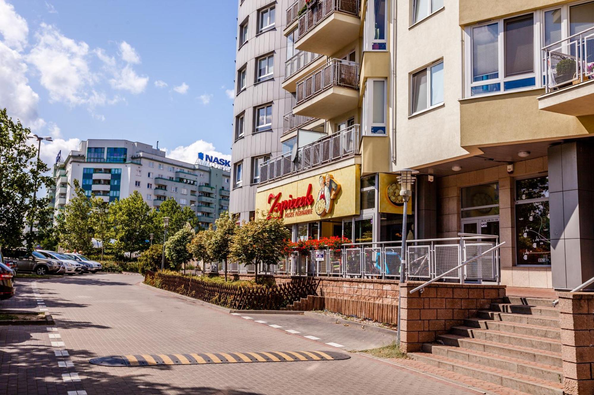 Green Kabaty Apartment 1 Varsó Kültér fotó